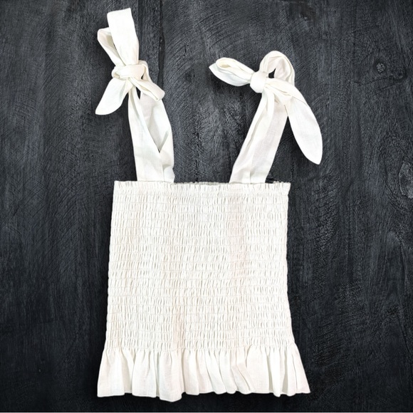 SIR the label Tops - SIR Emile Ruched Top in Ivory White Women’s Size 2 Shirred Bodice 100% Linen